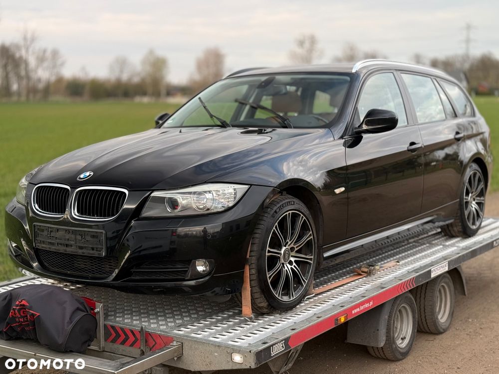 BMW Seria 3 318d DPF - 11