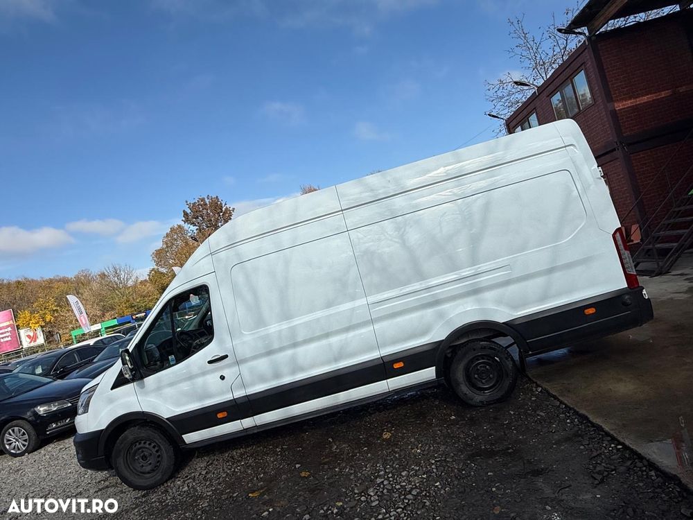 Ford Transit - 30