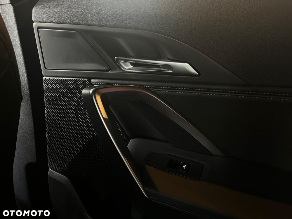 BMW X2 - 27