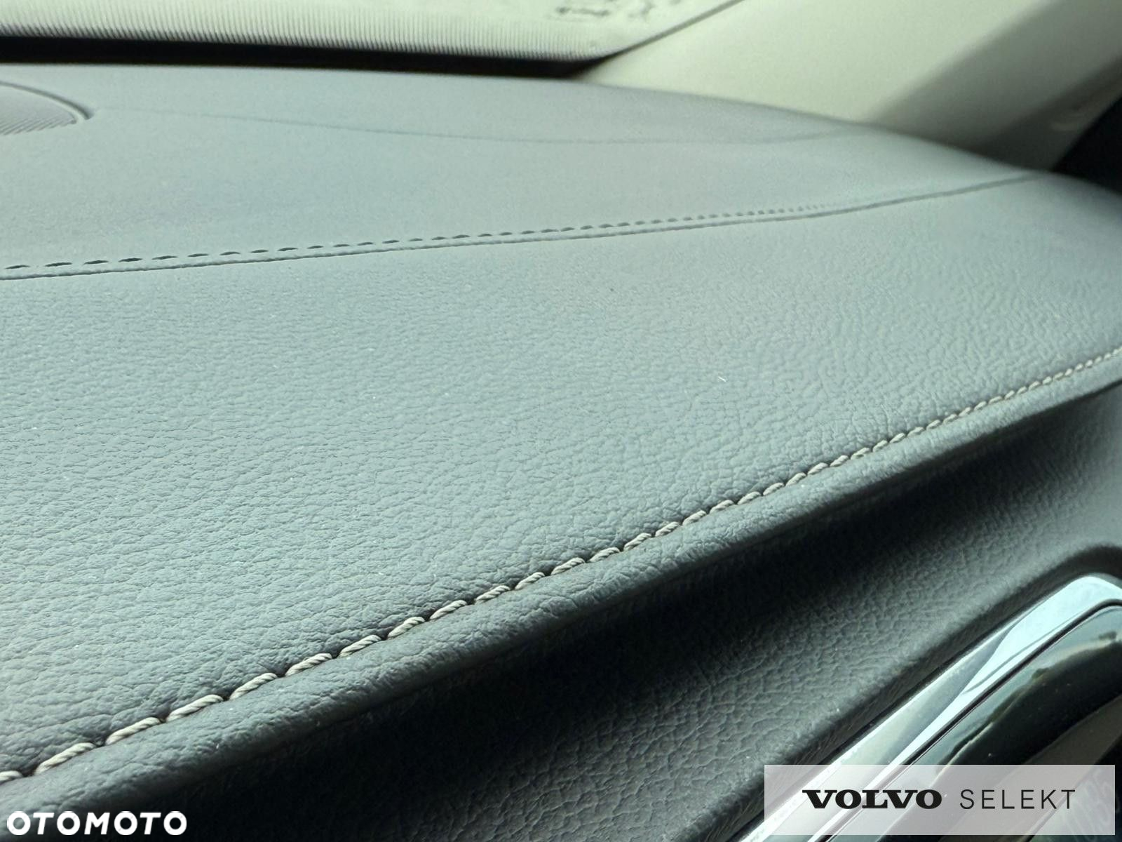 Volvo XC 90 - 34