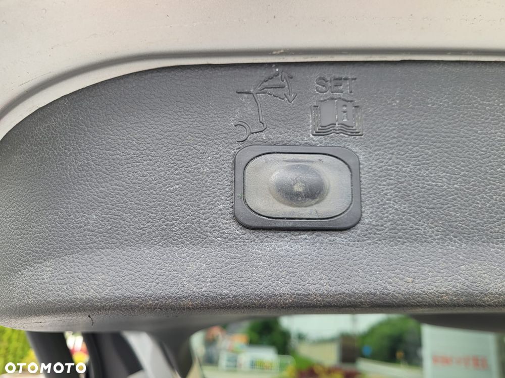 Ford Kuga 2.0 TDCi 4WD Titanium - 14