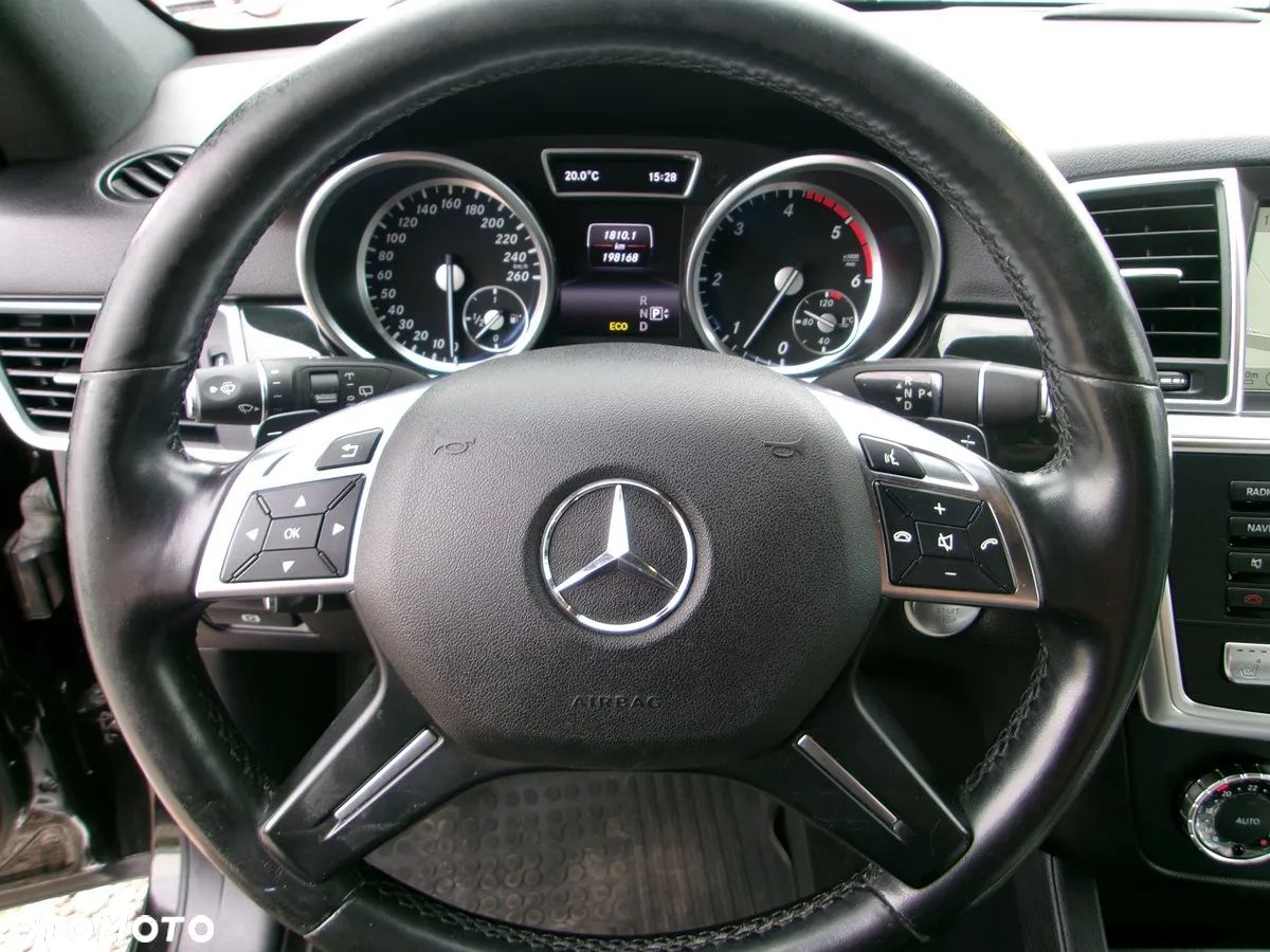 Mercedes-Benz ML 350 BlueTec 4-Matic - 17