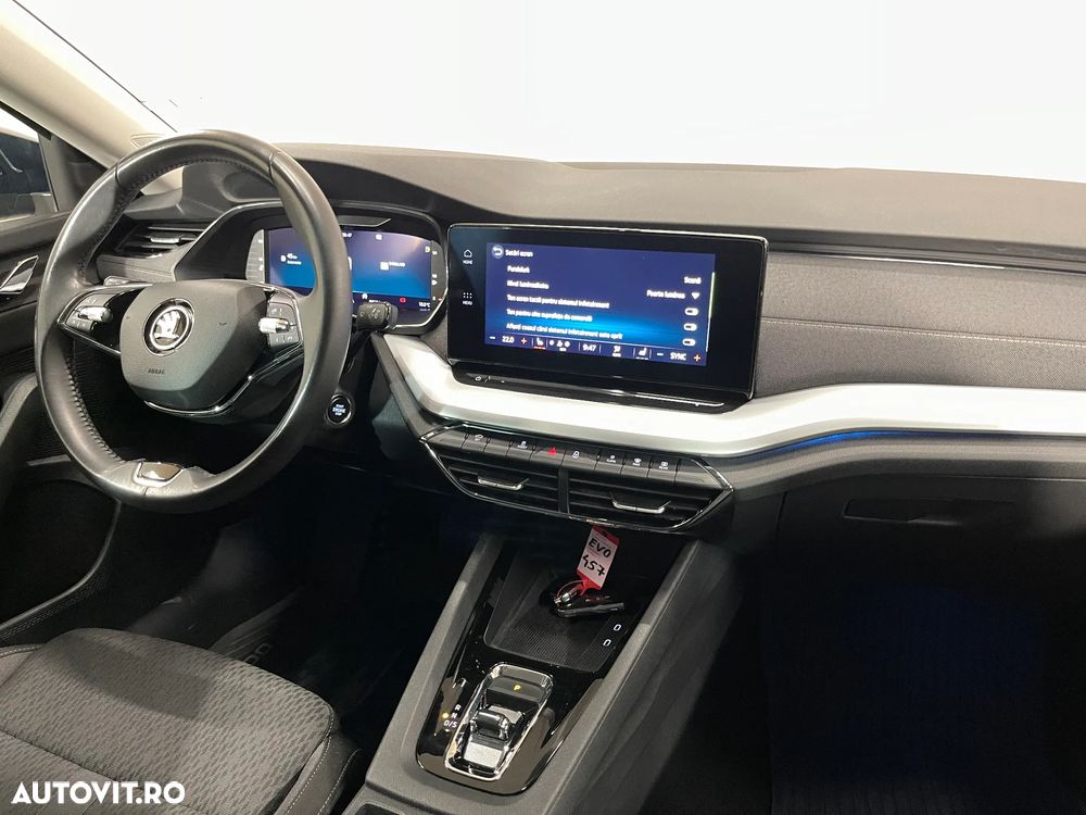 Skoda Octavia 2.0 TDI DSG Style - 8