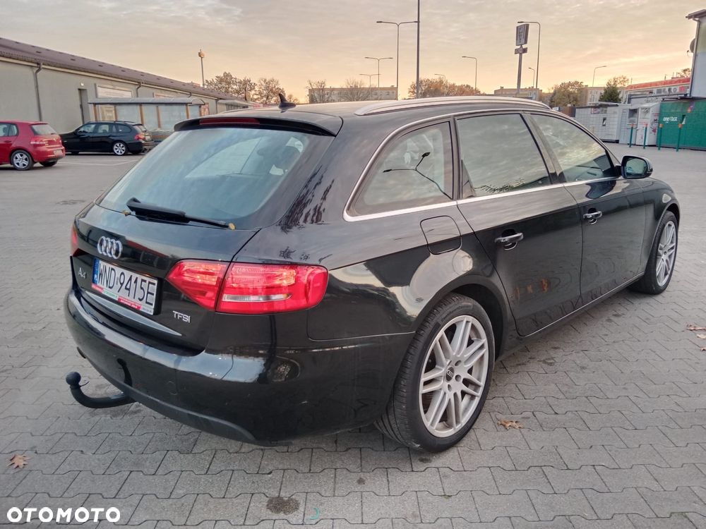 Audi A4 Avant - 10