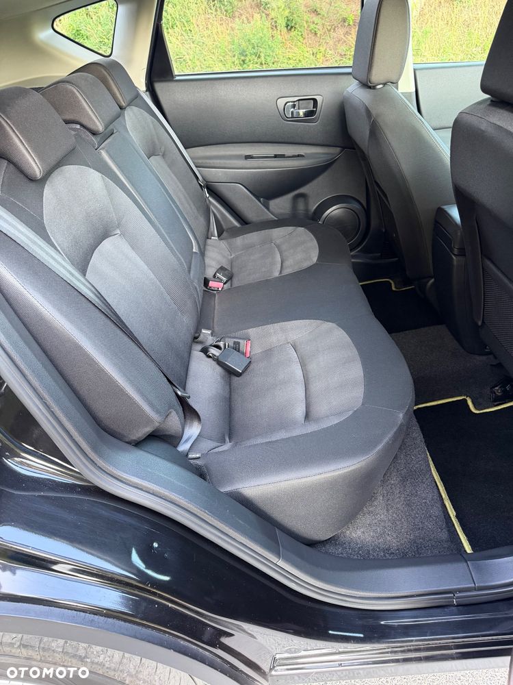 Nissan Qashqai 2.0 dCi DPF tekna - 8