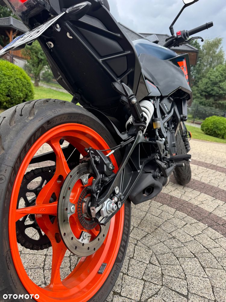 KTM Duke 125 - 6
