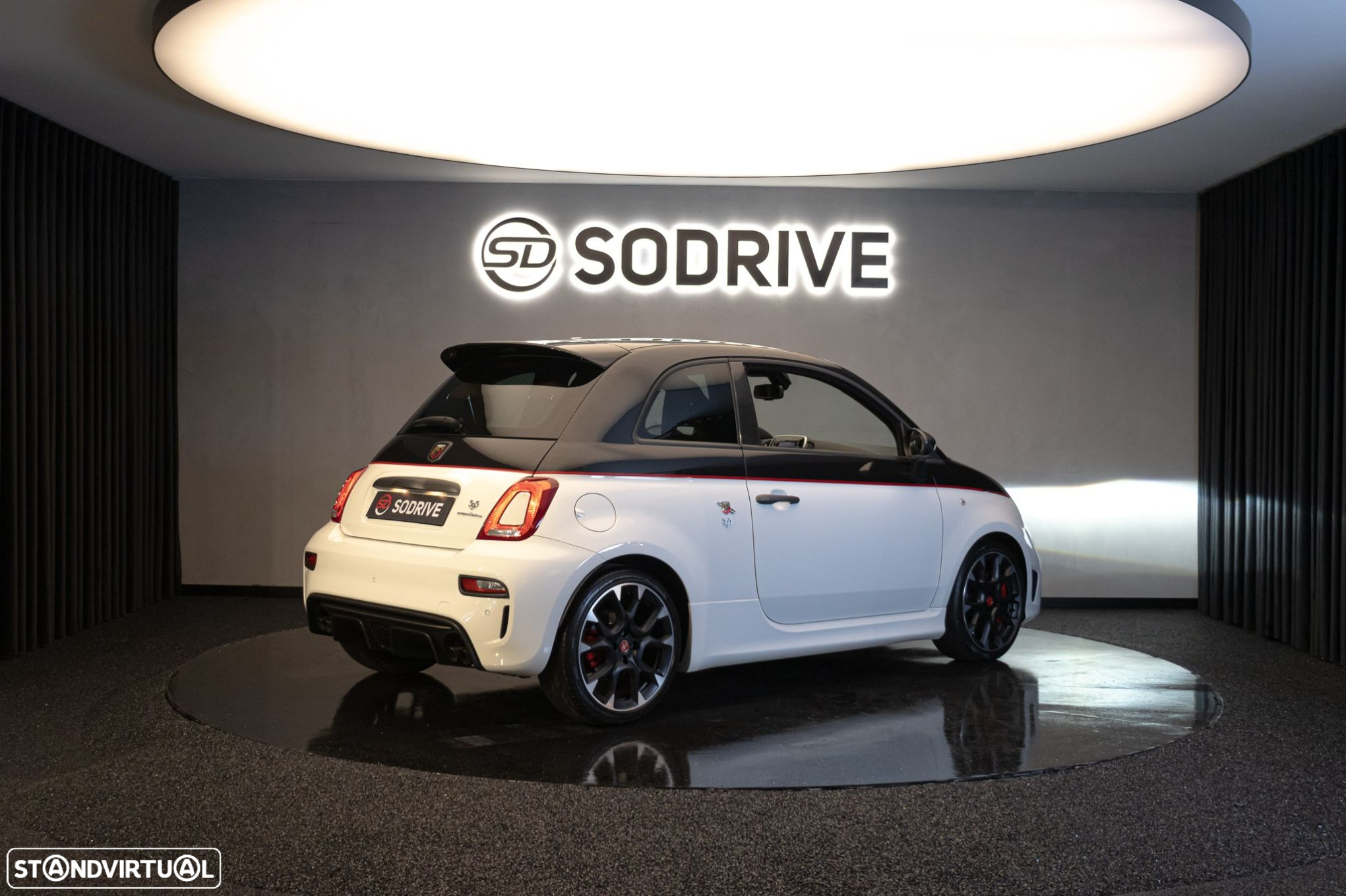 Abarth 595 1.4 T-Jet Competizione - 5