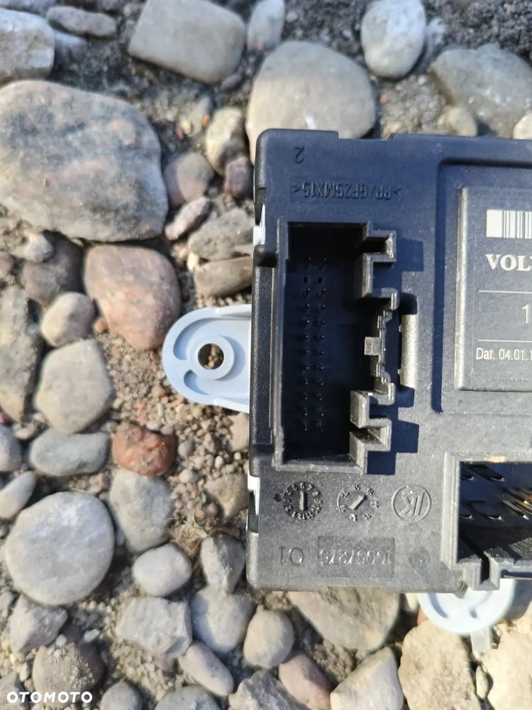 VOLVO XC60 I LIFT 13-17r MODUŁ DRZWI PRZÓD 31343030AC - 2