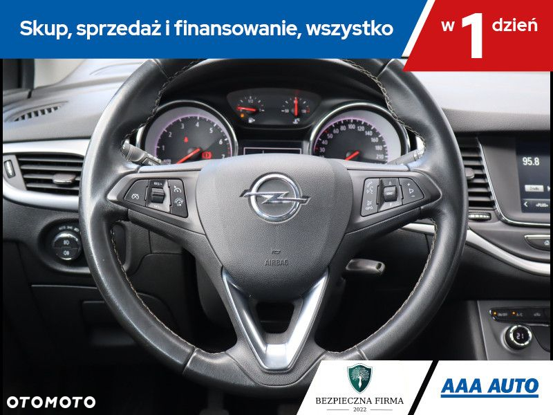 Opel Astra - 17