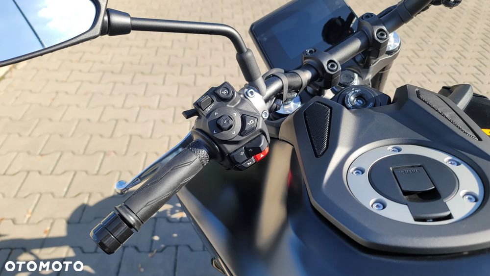 Yamaha MT - 10