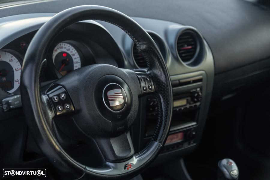 SEAT Ibiza 1.9 TDI FR - 23