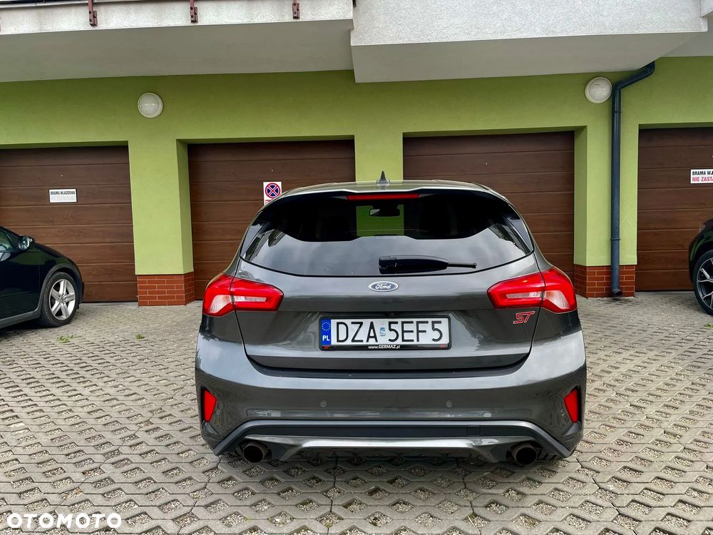 Ford Focus 2.3 EcoBoost ST - 5