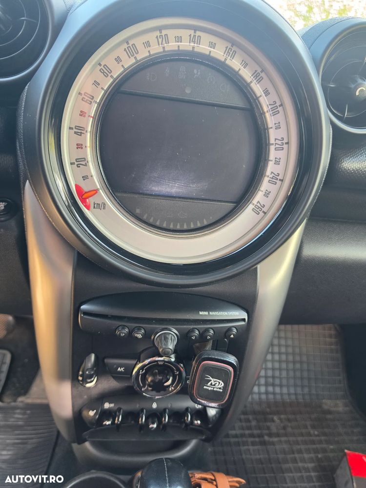 Mini Countryman Cooper D AT - 17