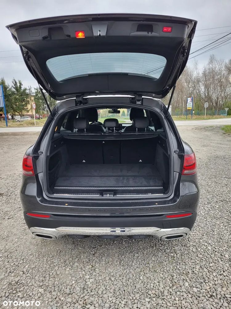 Mercedes-Benz GLC - 9