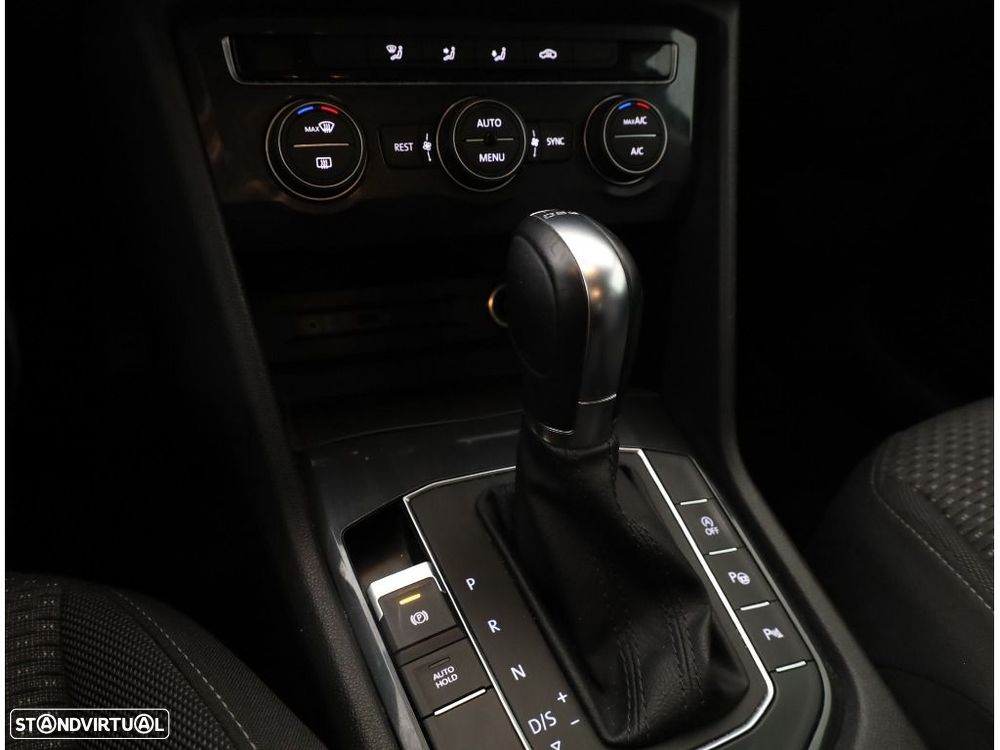 VW Tiguan Allspace 2.0 TDI Confortline DSG - 37
