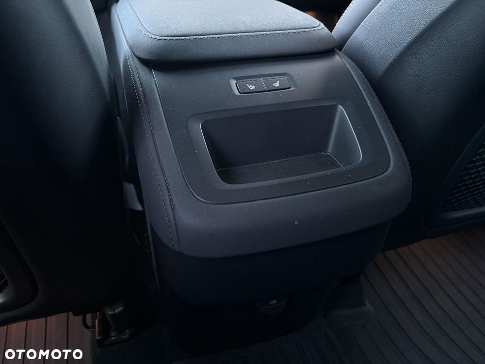 Volvo XC 90 - 34