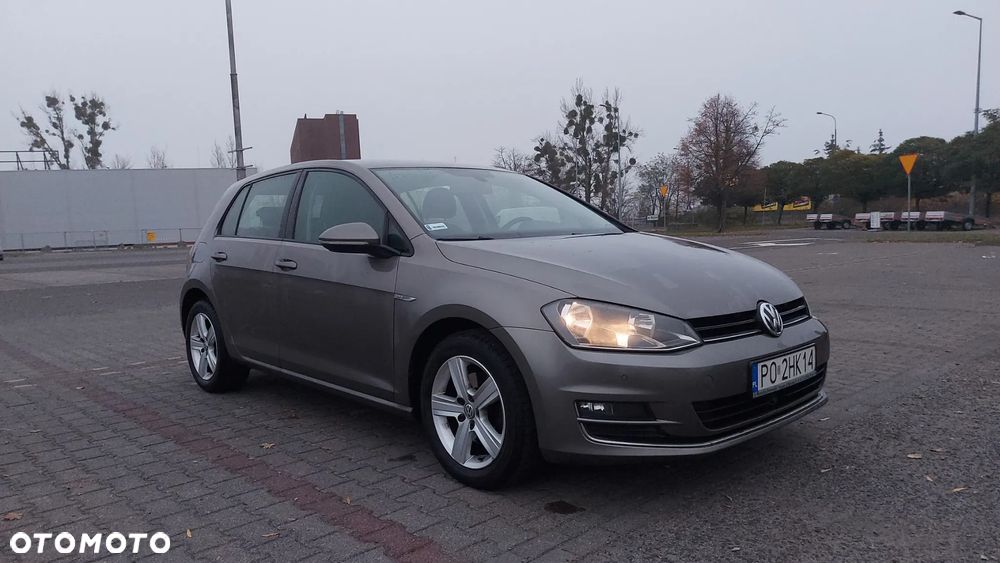 Volkswagen Golf 1.6 TDI Comfortline - 3