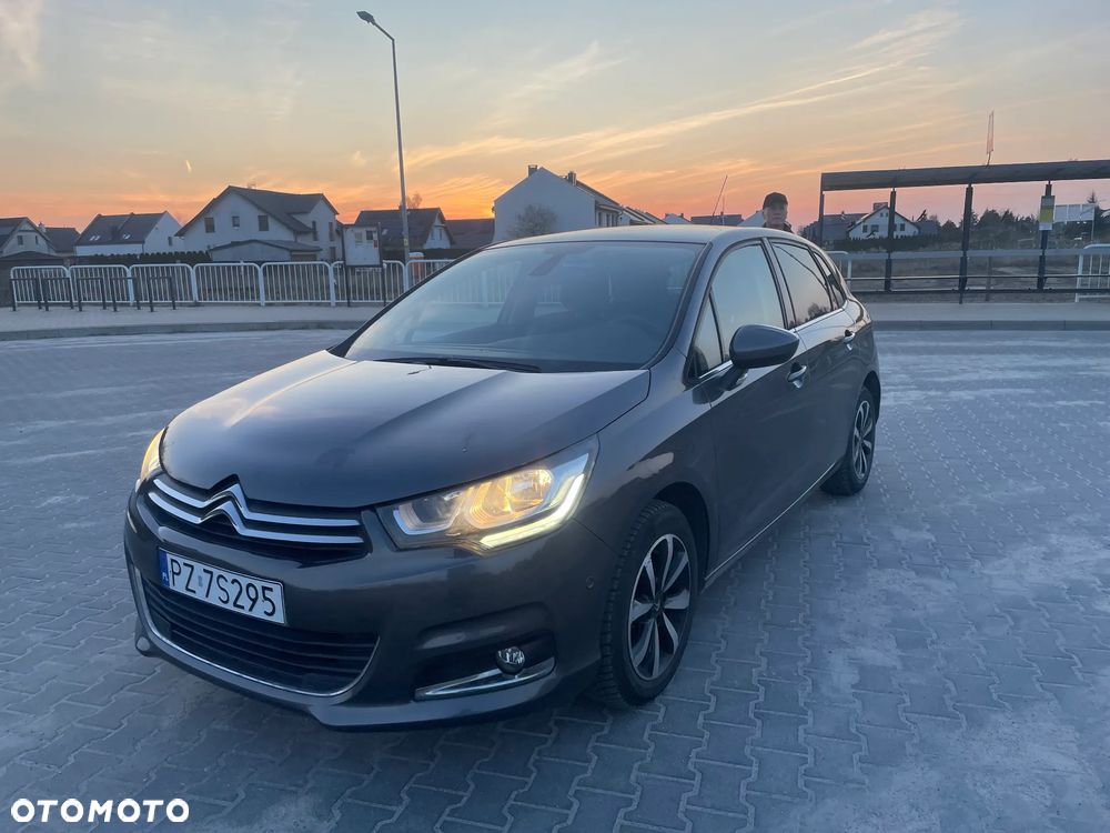 Citroën C4 1.2 e-THP Exclusive - 21