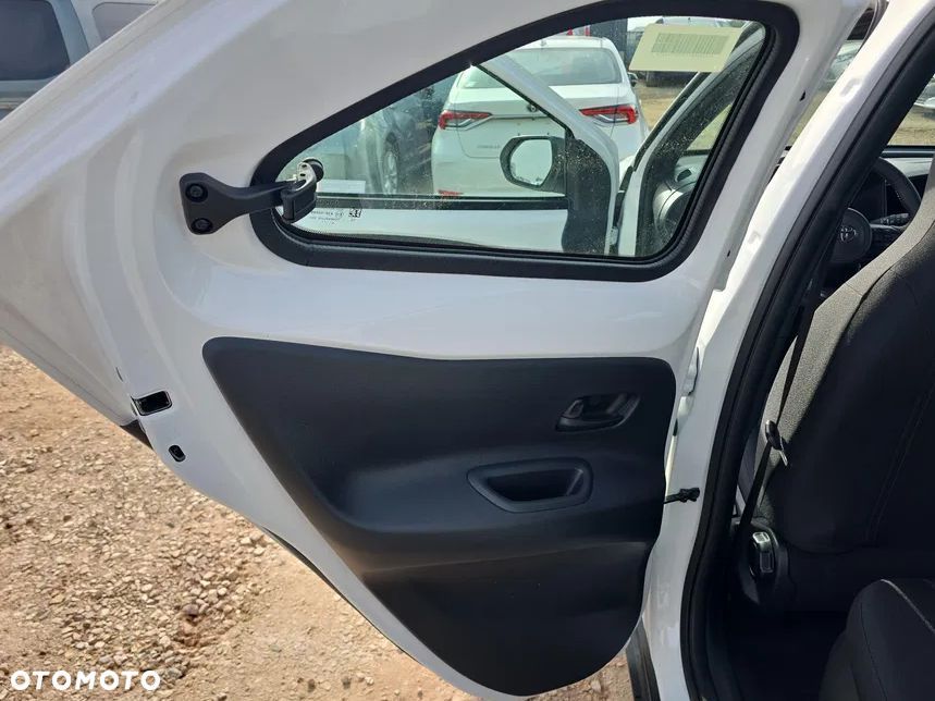 Toyota Aygo X Hybrid 1.5 Comfort e-CVT - 10