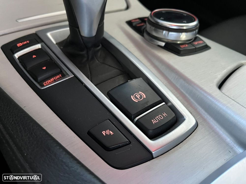 BMW 535 d Line Luxury Auto - 16