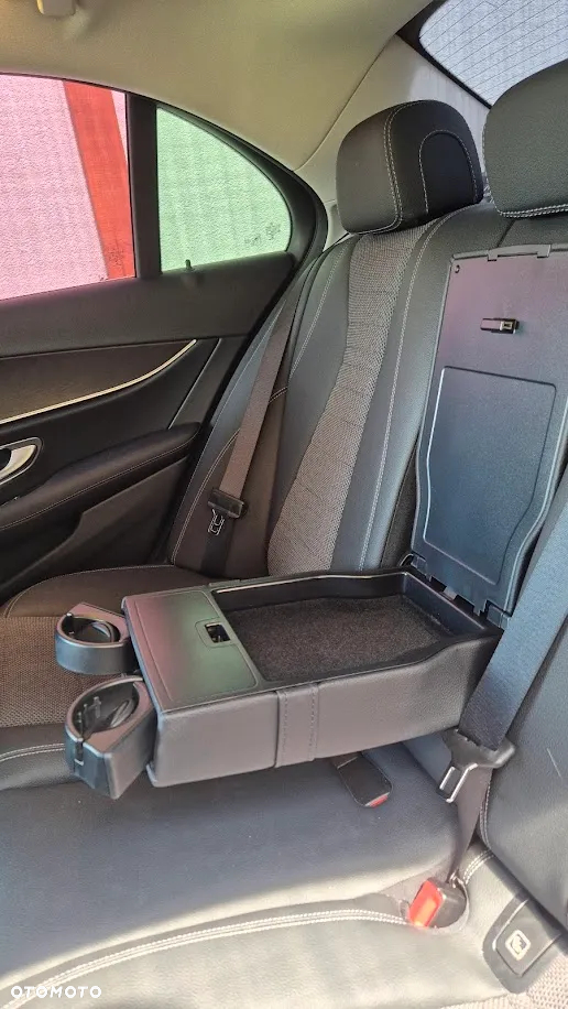 Mercedes-Benz Klasa E 200 d Business Edition - 21