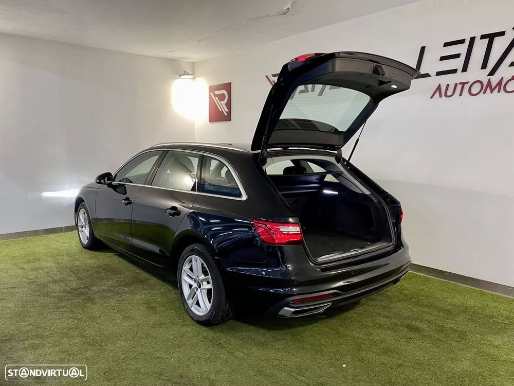 Audi A4 Avant 30 TDI S tronic - 36