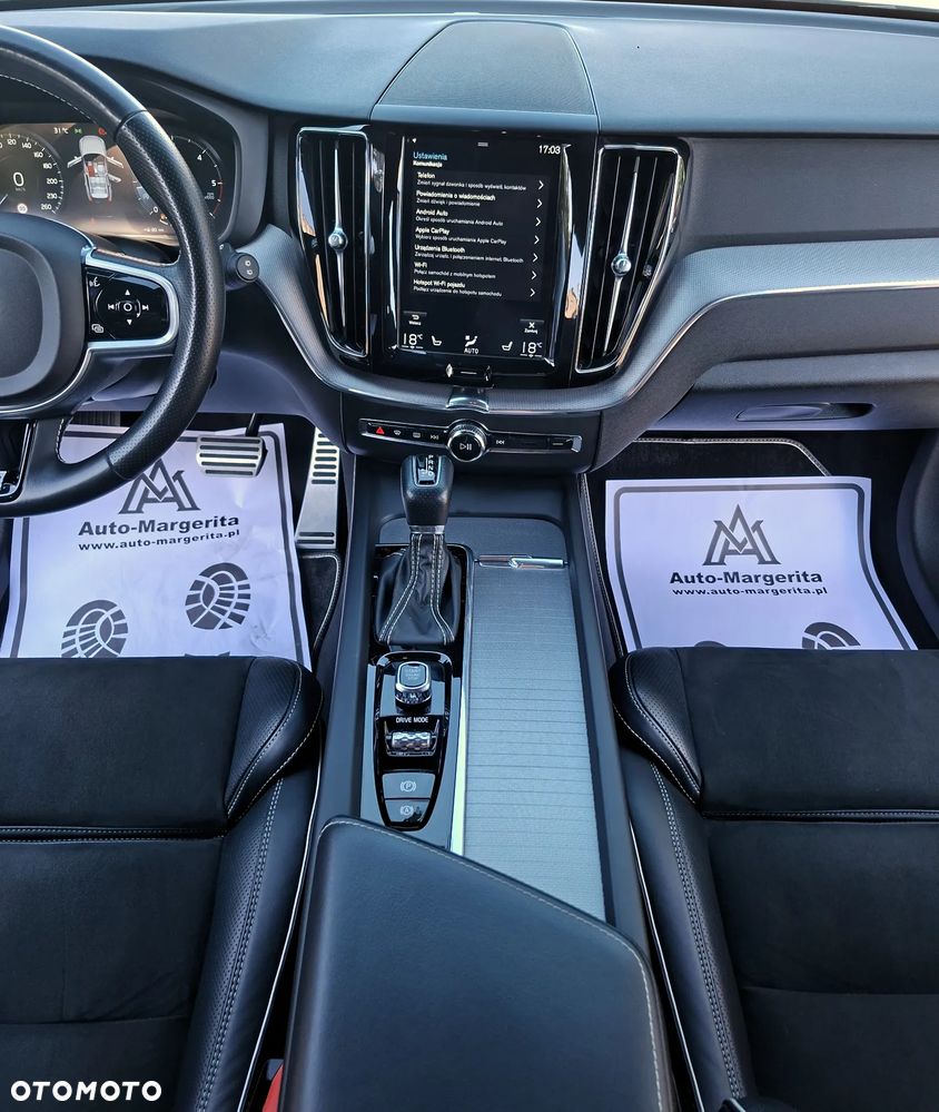 Volvo XC 60 D4 AWD Geartronic RDesign - 16