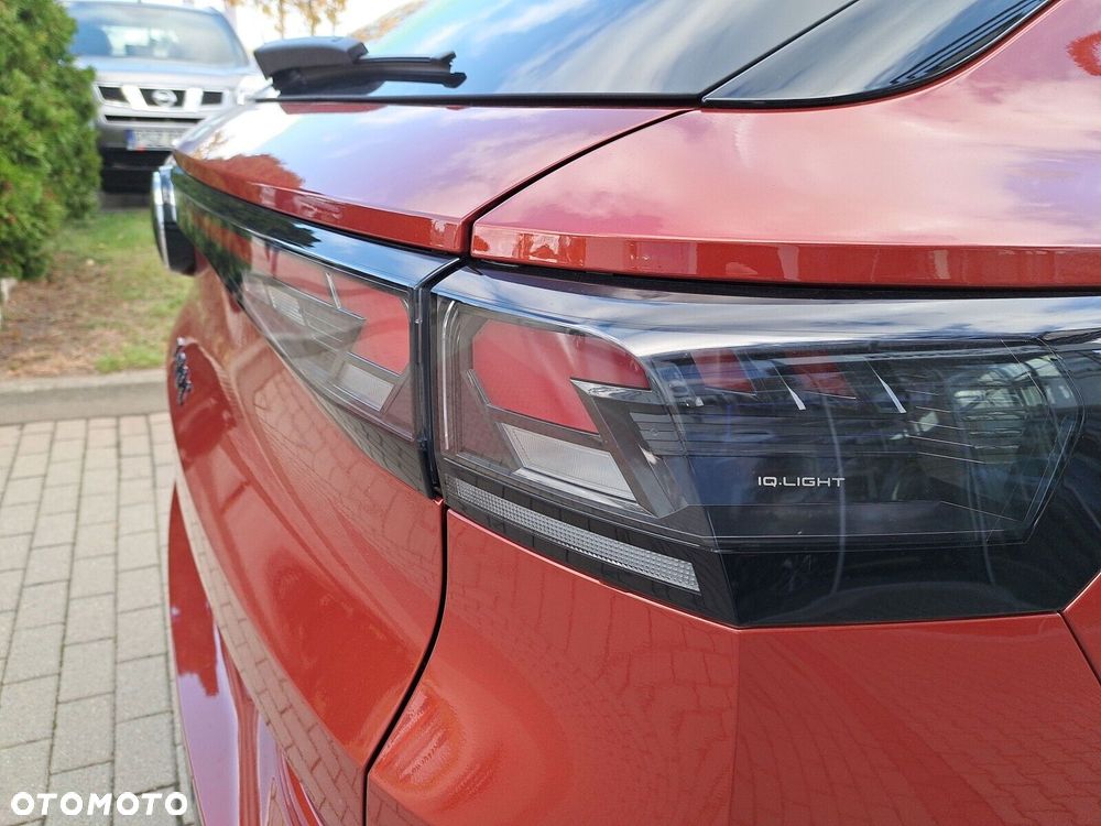 Volkswagen T-Roc 1.5 eTSI R-Line DSG - 22