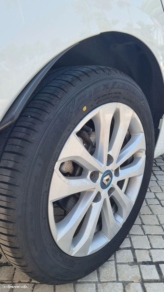 Renault Zoe (c/ Bateria) Intens 50 - 19