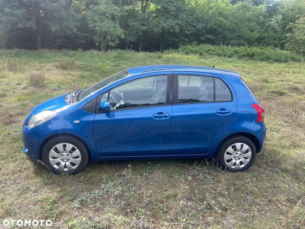 Toyota Yaris 1.3 Sol - 7
