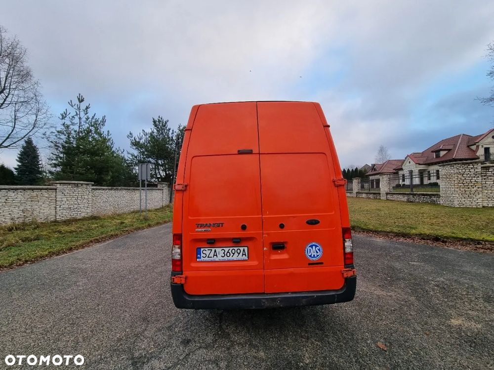 Ford Transit - 12
