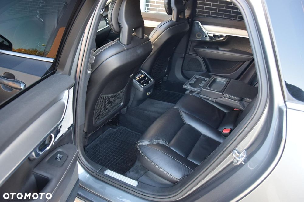 Volvo V90 D5 AWD Geartronic Inscription - 10