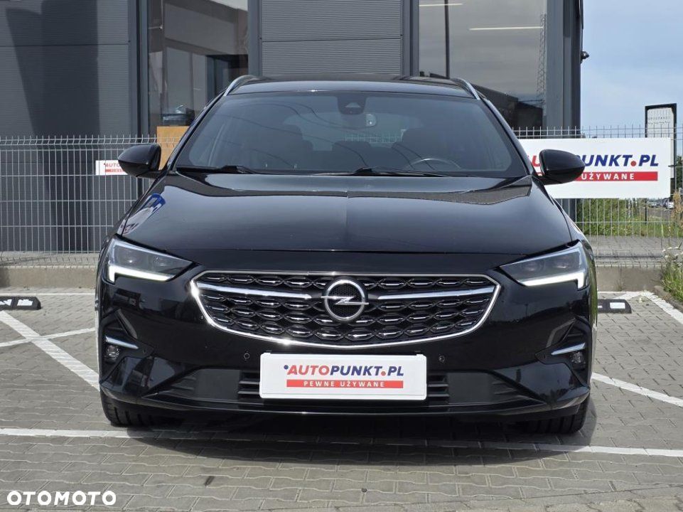 Opel Insignia - 2