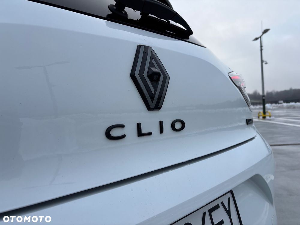 Renault Clio - 18