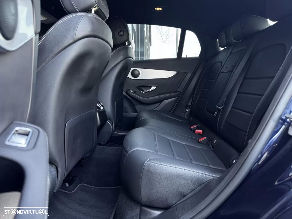 Mercedes-Benz GLC 300 e Coupé 4Matic - 25