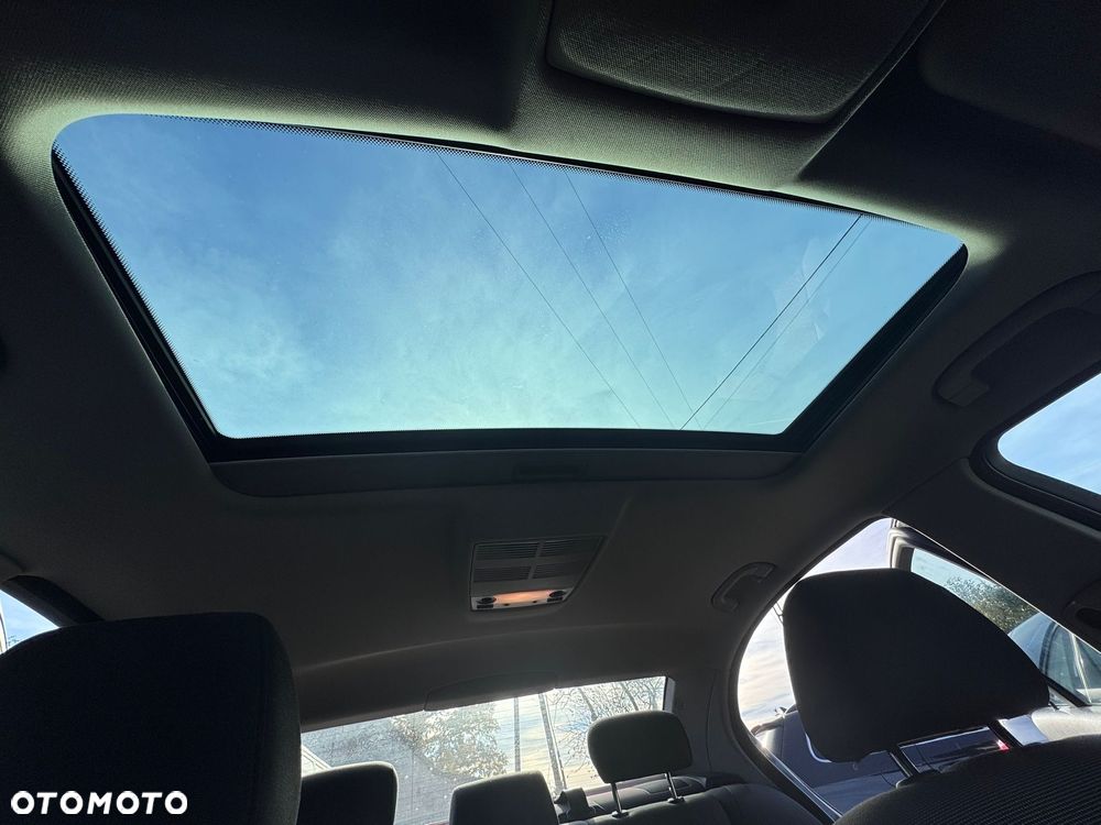 BMW Seria 5 520i - 9