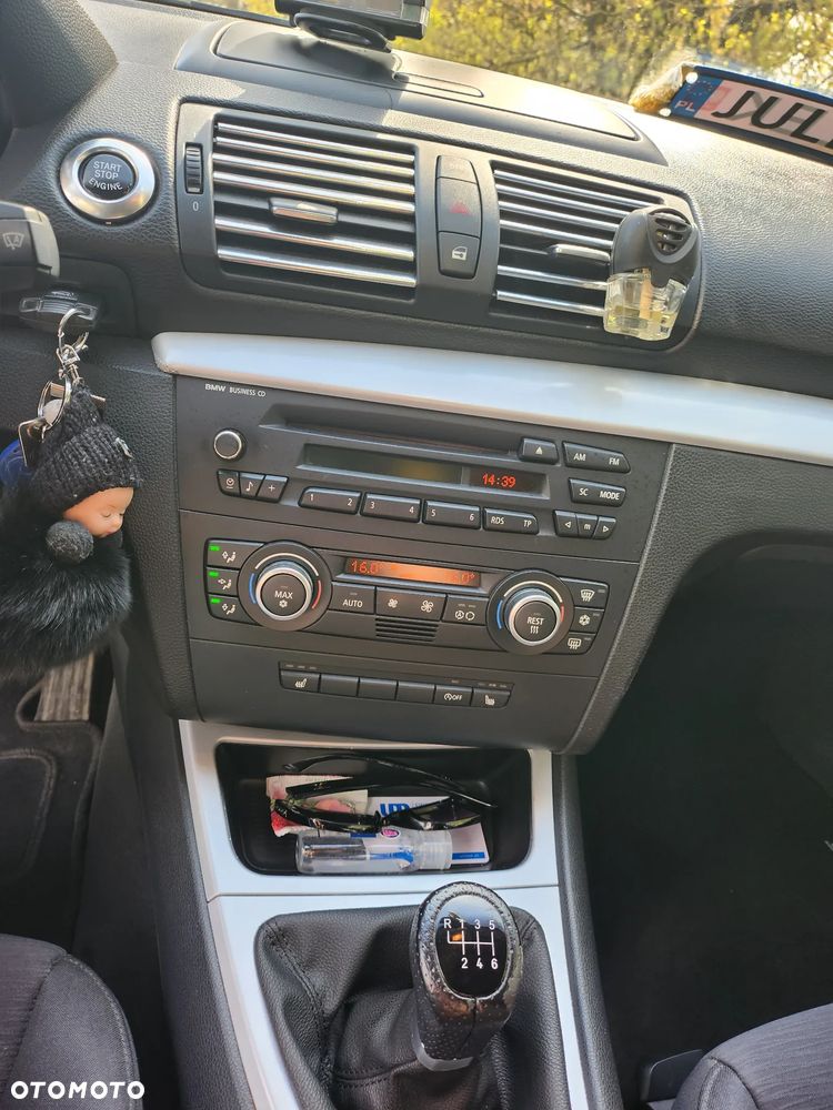 BMW Seria 1 120i - 9