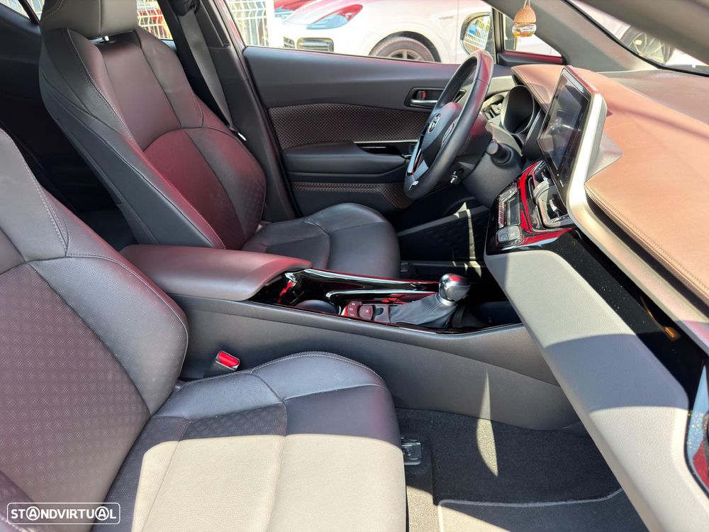 Toyota C-HR 1.8 Hybrid Exclusive - 24