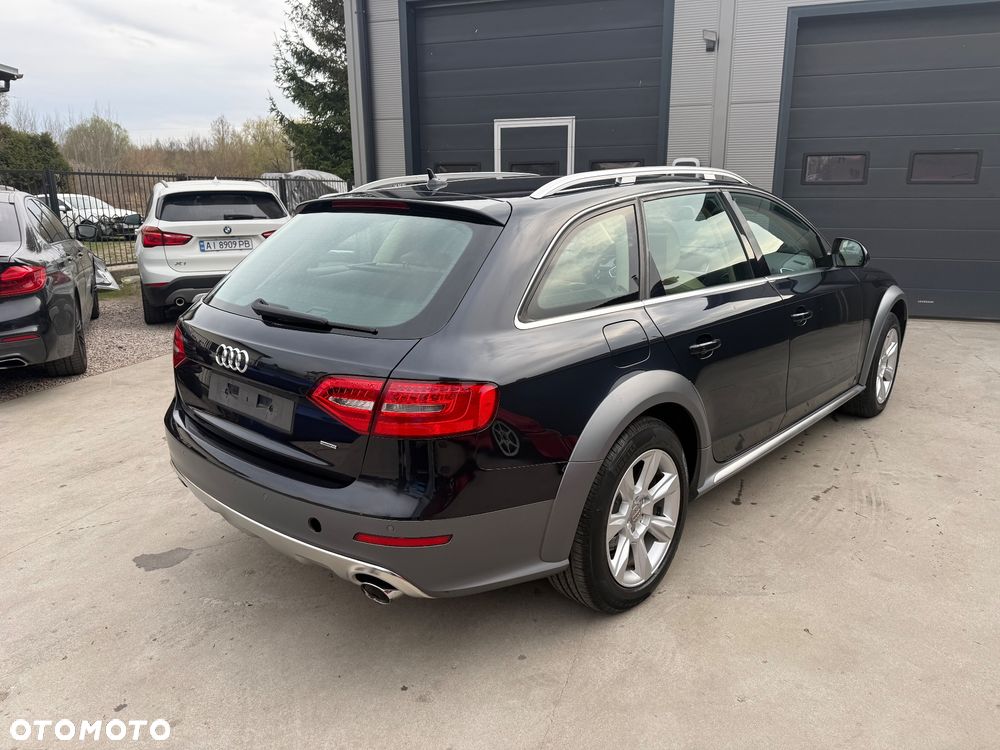 Audi A4 Allroad - 14
