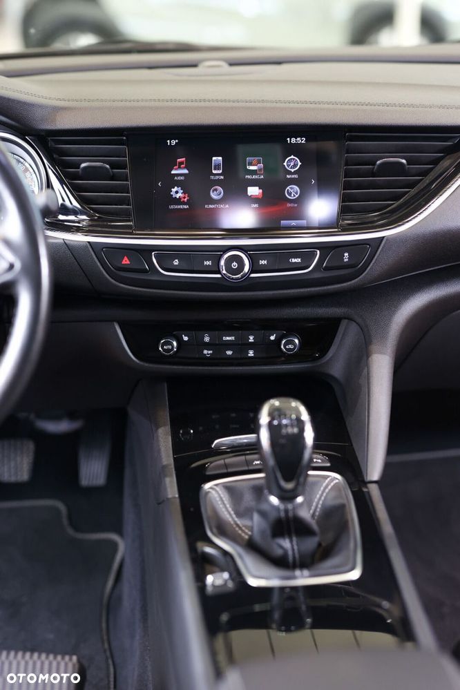 Opel Insignia 2.0 CDTI Innovation S&S - 38