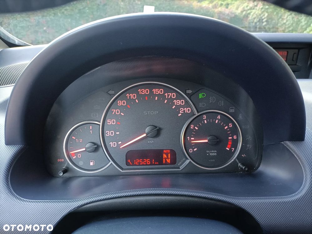 Peugeot 1007 1.6 Trendy 2-Tronic - 18