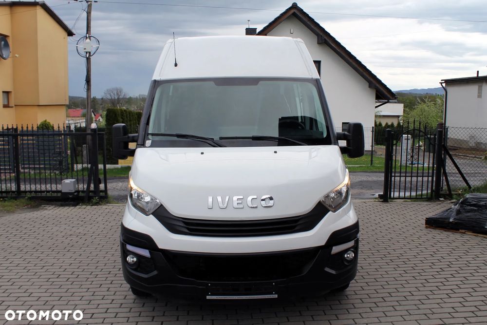 Iveco DAILY 35S14 6 MIEJSCOWY BRYGADOWY