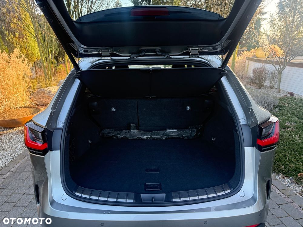 Lexus NX 350h Prestige AWD - 29