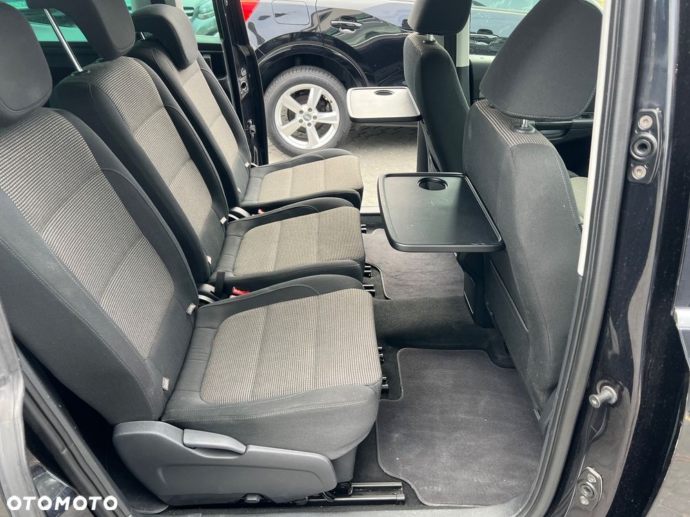 Volkswagen Sharan - 21