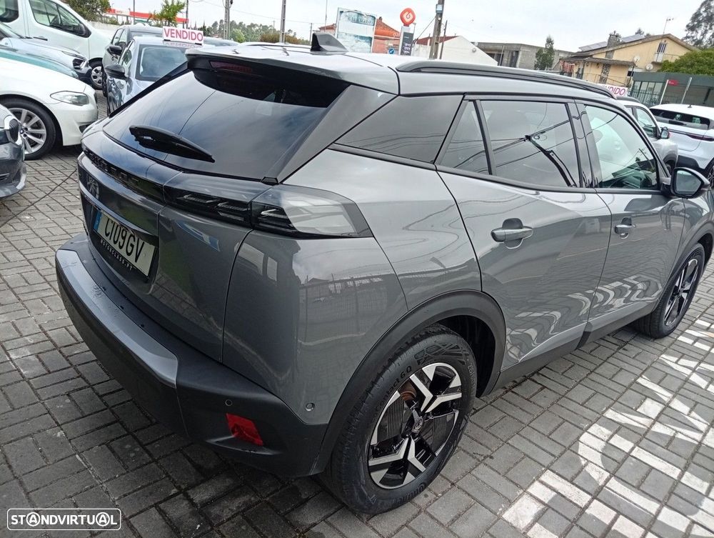 Peugeot e-2008 54 kWh GT - 8