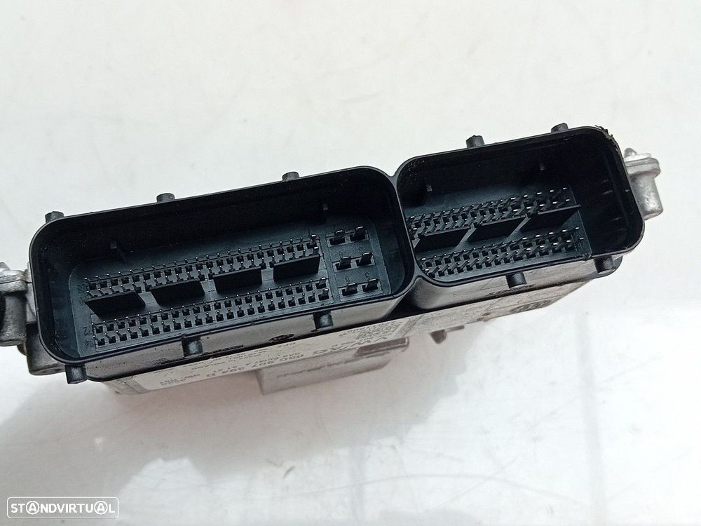 Centralina motor / ECU VOLKSWAGEN Polo (AW1) - 3