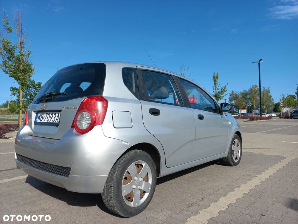 Chevrolet Aveo 1.2 16V LS - 6