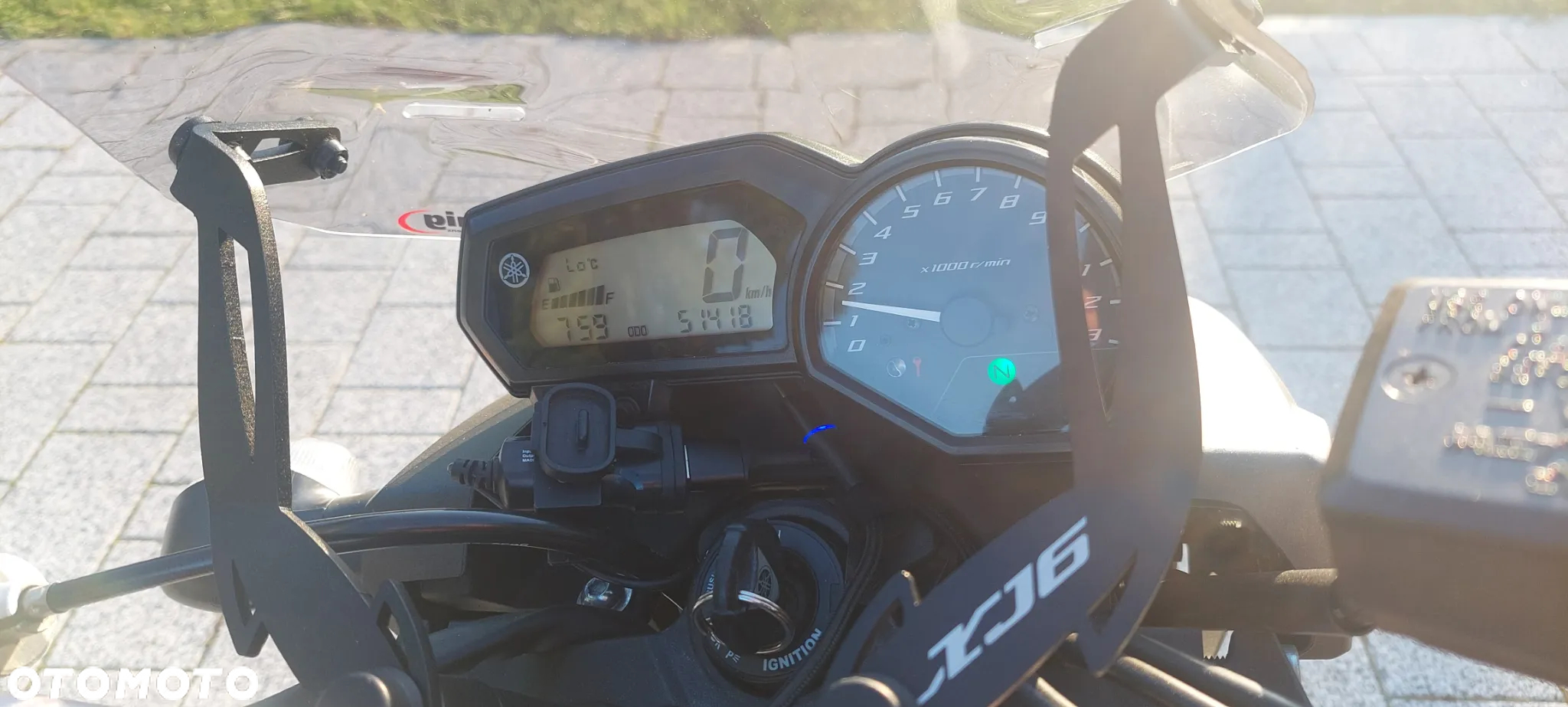 Yamaha XJ - 5