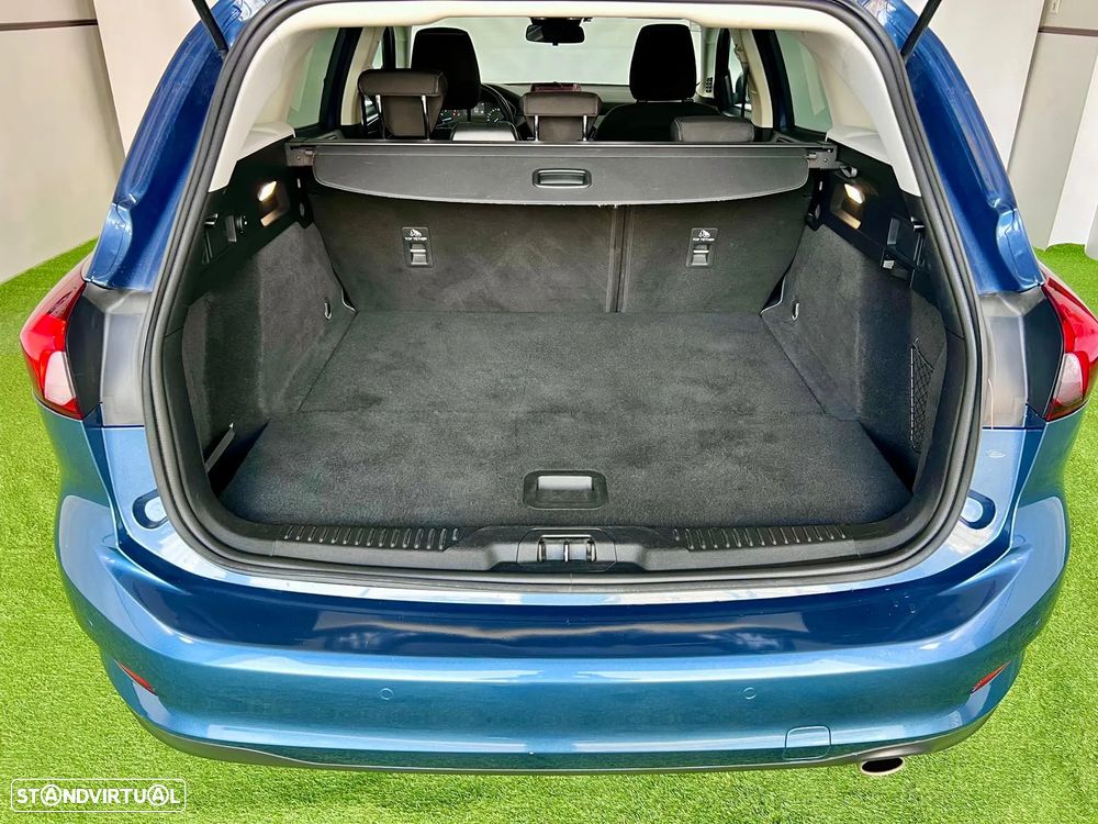 Ford Focus SW 1.0 EcoBoost Active - 11