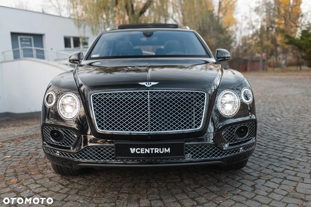 Bentley Bentayga - 4